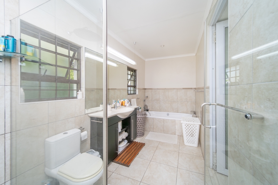 3 Bedroom Property for Sale in Beacon Bay Eastern Cape